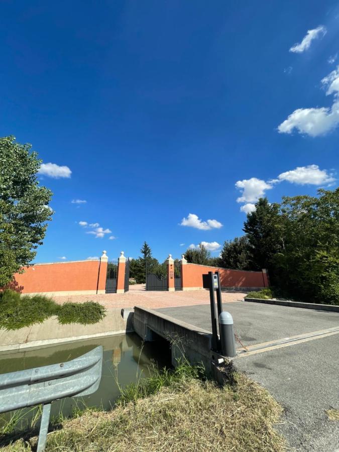 Villa Contessa Massari Ferrara Luaran gambar