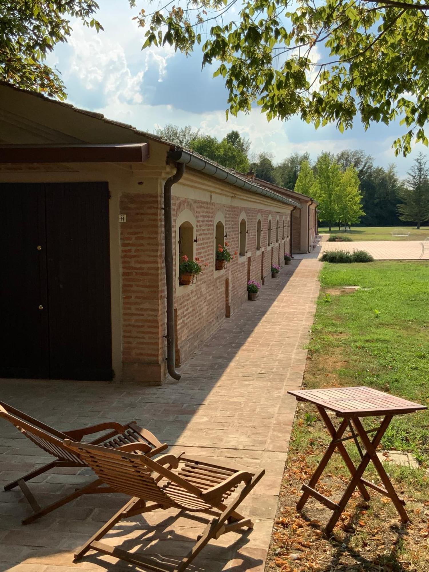 Villa Contessa Massari Ferrara Luaran gambar